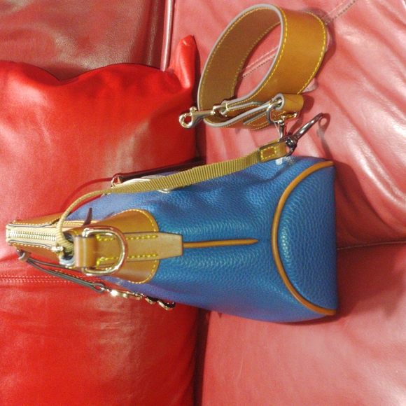 Dooney & Bourke Leather Hobo Shoulder Bag - Picture 5 of 12